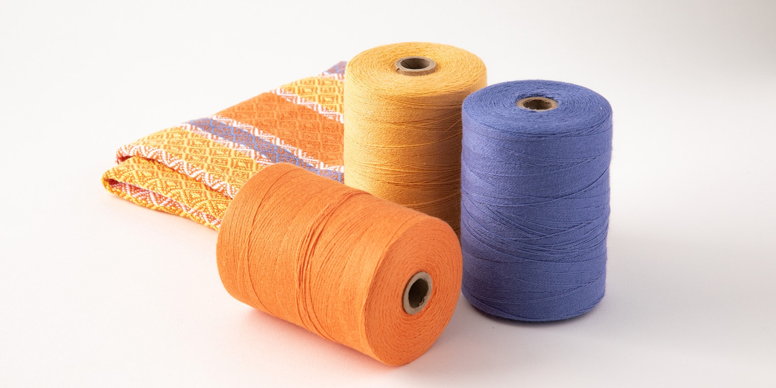 What Do Yarn Numbers Mean? Weaving Yarns Primary Image