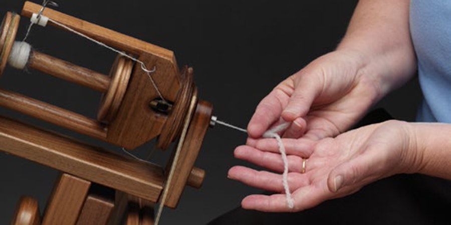 Handspun Yarn Guide: Types of Yarn and How to Spin Them Image