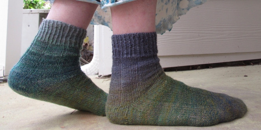 Her Handspun Habit: Handspun Socks Fit For Goldilocks Image