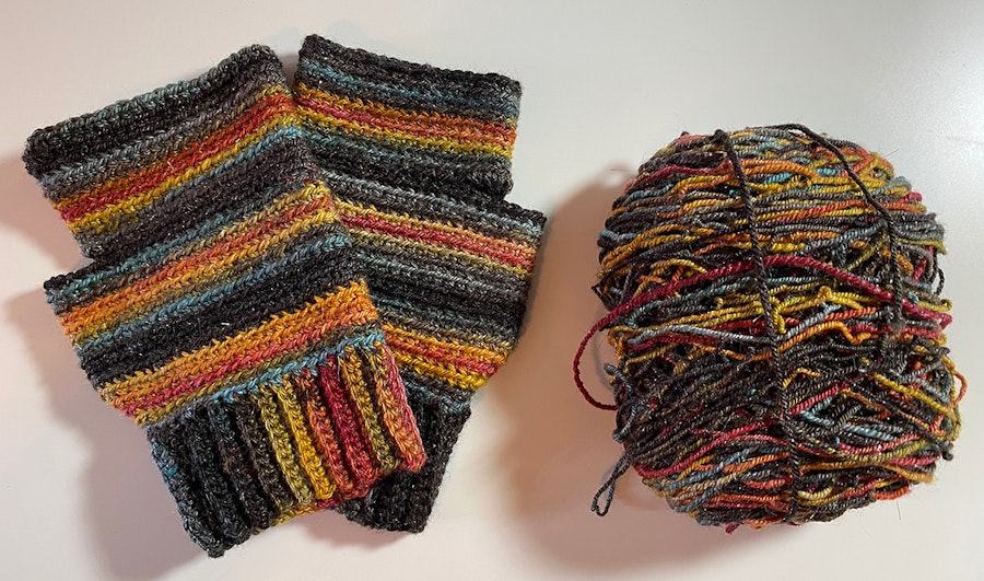 Spin Off 2020 Mitt-Along: Show Us Your Finished Mitts! Image