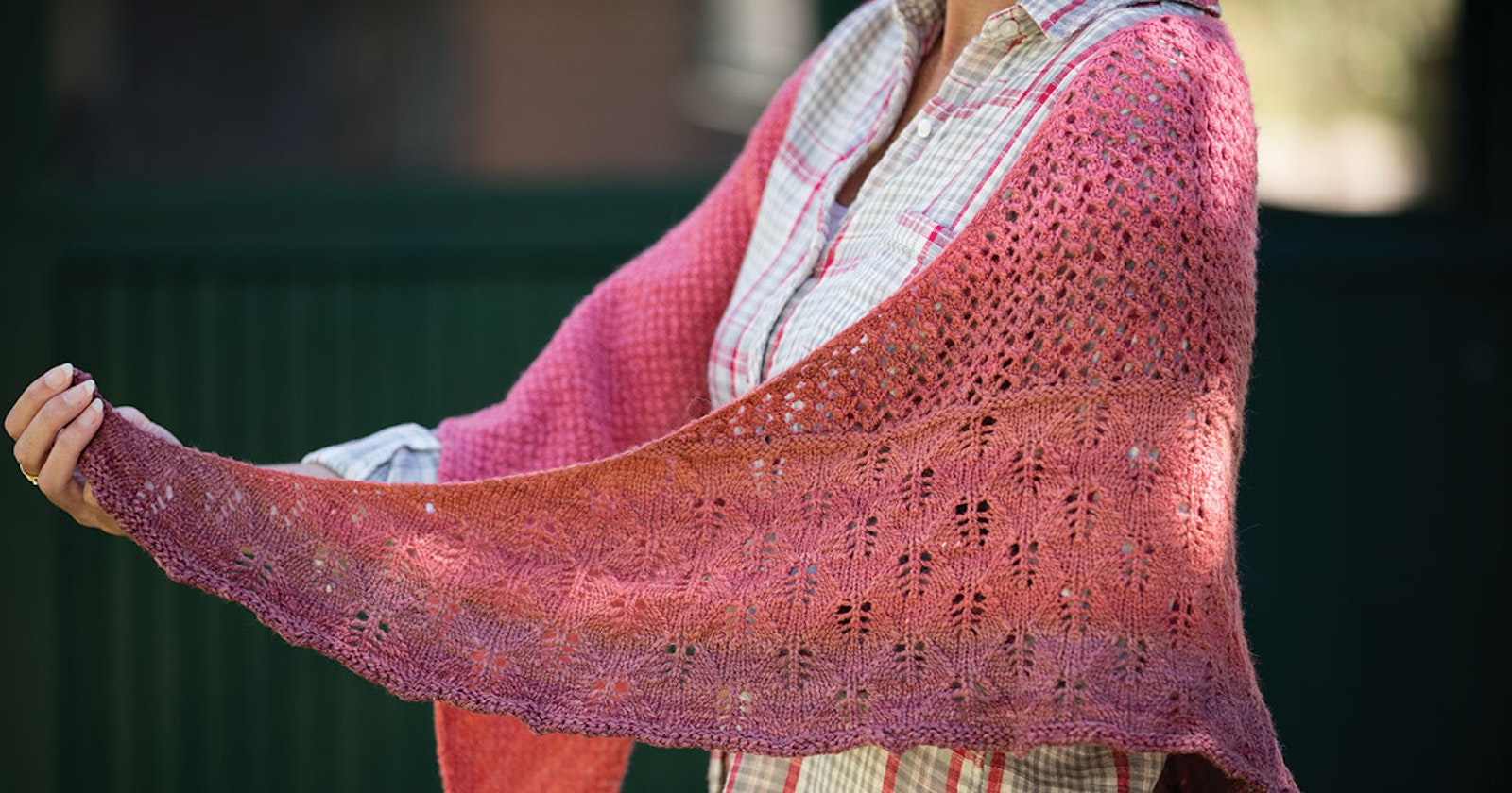 Spinning the (Gradient Yarn) Blues Primary Image