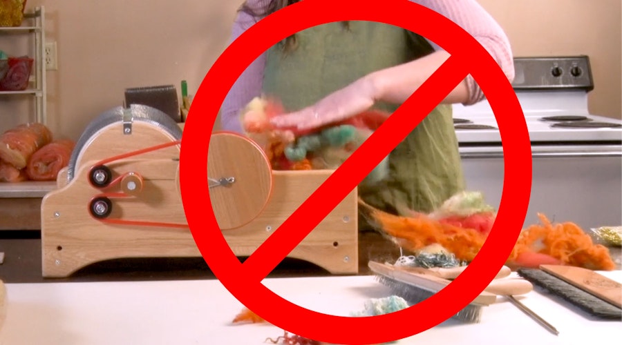 Video Tip: Don't Put That Sandwich in Your Drumcarder! Image