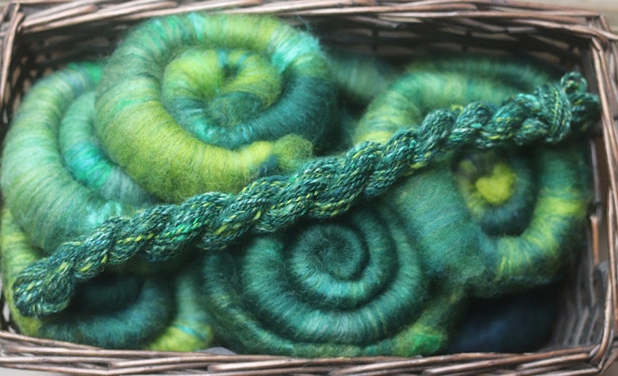 How to Finish Handspun Yarn: Steaming Image