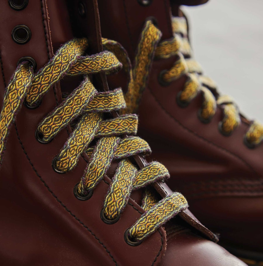 Luxury Laces Image