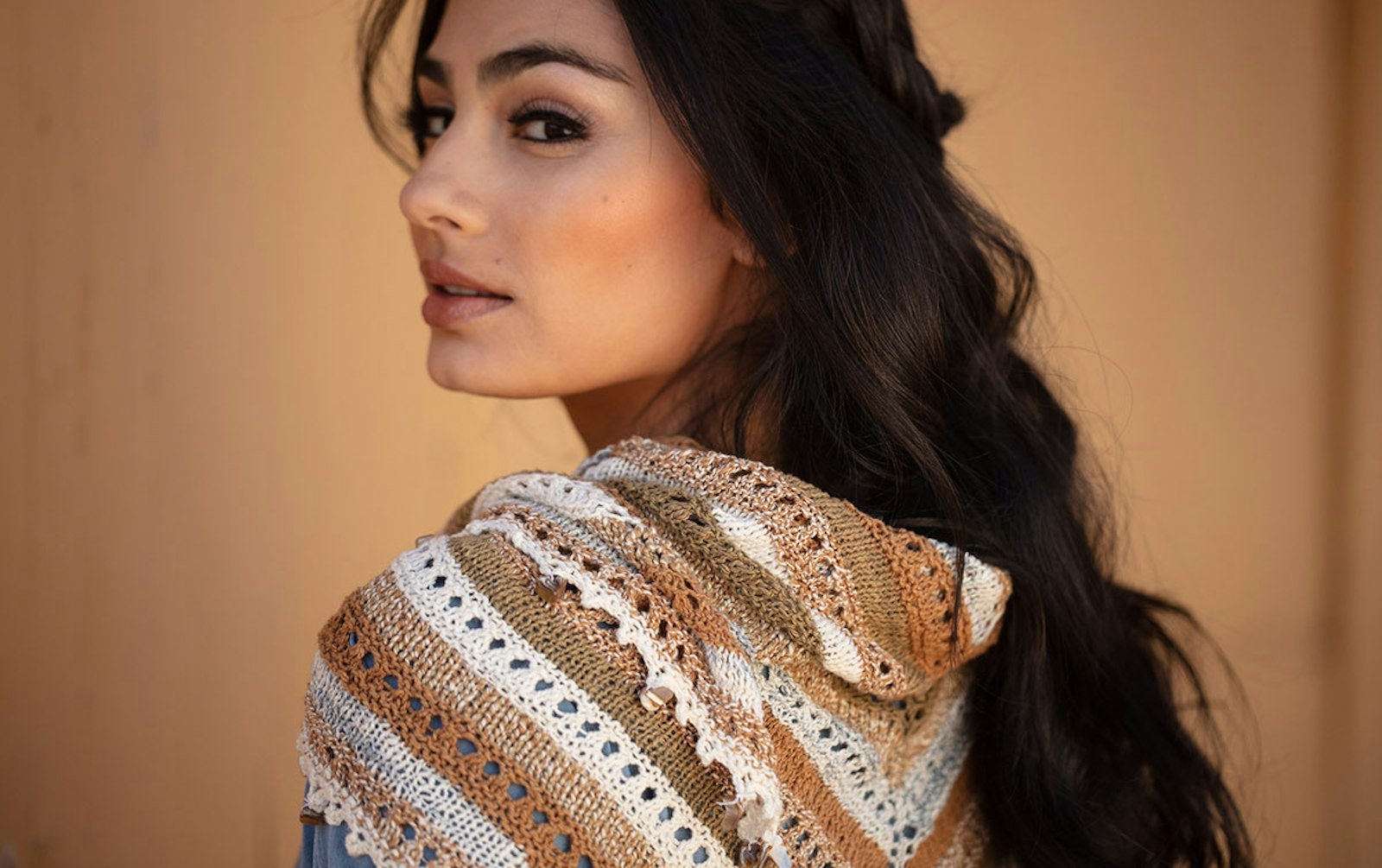 The Chameleon Shawl Primary Image