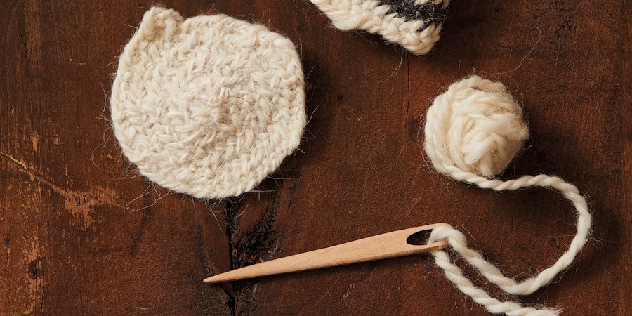 Nålbinding: A Short History of an Ancient Craft Image