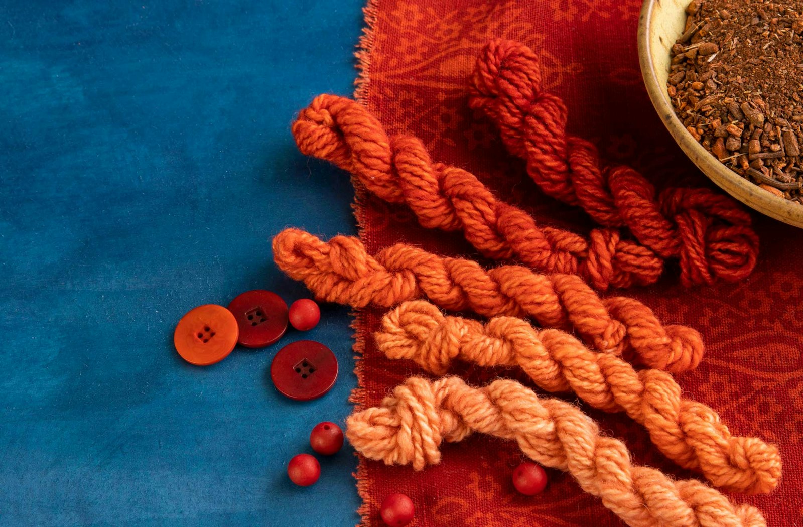 Exploring Natural Palettes: Fresh-Leaf Indigo, Madder, and Woad Primary Image