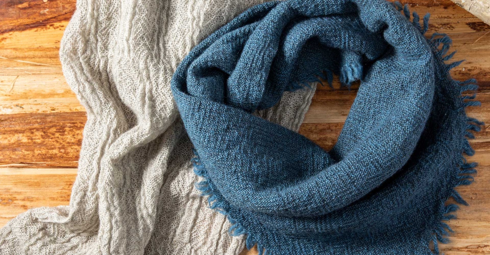 Finnish Woven Waves: Hannele Köngäs Explores High-Twist Yarns Primary Image