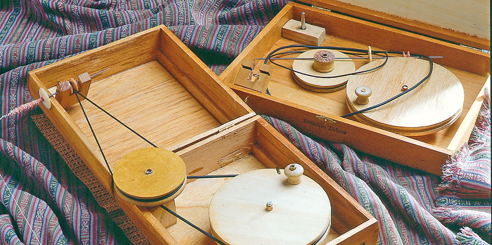 Cigar Box Charkha: Make Your Own! Primary Image