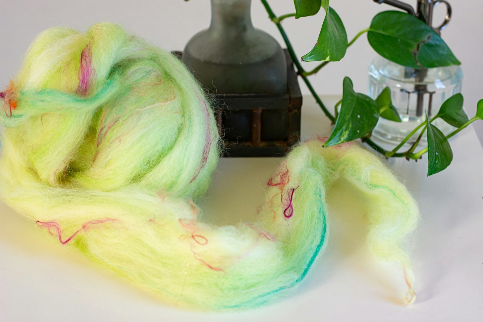 How to Diz Roving off a Drumcarder Primary Image